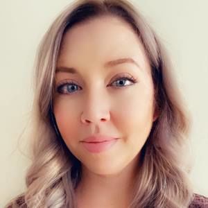 Meet your Posher, Suzanne